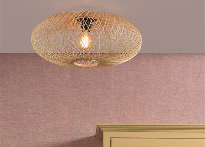 PLAFONNIER TENDANDCE FORME SPHERIQUE EN BAMBOU NATUREL OU NOIR - CANGO PAR GOOD&MOJO