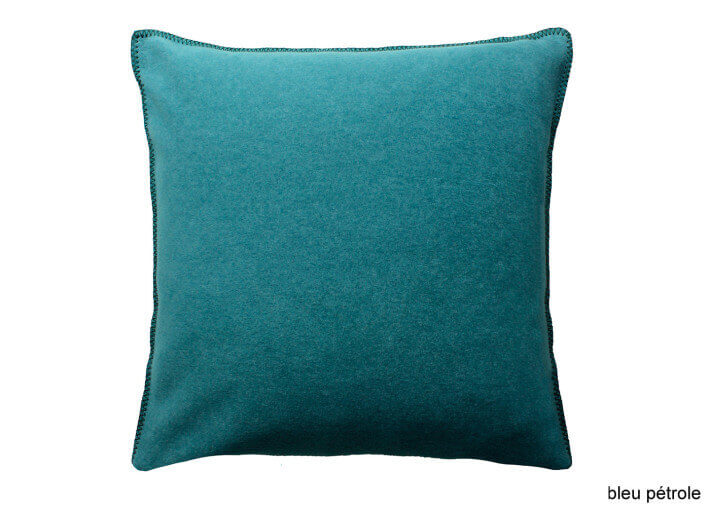 COUSSIN DECORATIF TRES DOUX EN POLAIRE 30 COULEURS AU CHOIX ET 2 TAILLES - TONY PAR EAGLE PRODUCTS