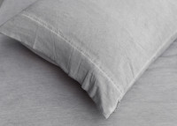 SET DE 2 TAIES D'OREILLER EN JERSEY DE COTON BLANC CASSE CASTELL PAR MIKMAX