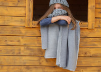 PLAID REVERSIBLE GRIS EN LAINE ANGORA ET CACHEMIRE TOSCANA PAR MIKMAX