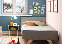 TABLE DE CHEVET DESIGN EN MDF 26 COLORIS ET PIEDS EN BOIS DE BOULEAU - MADAVIN PAR MATHY BY BOLS