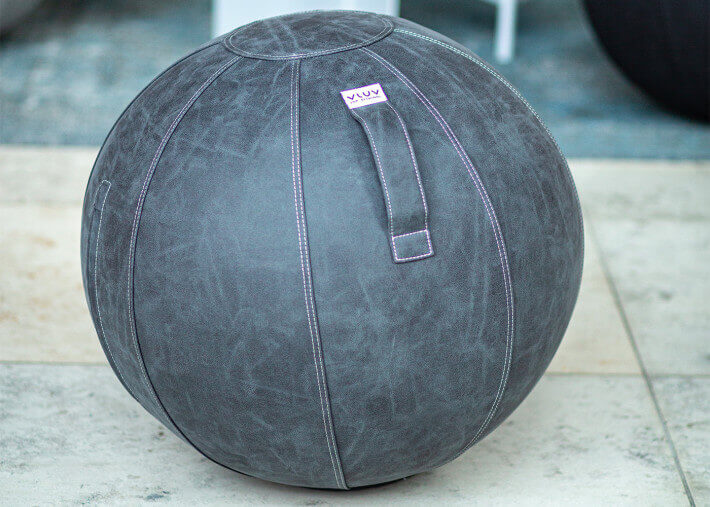 POUF BALLON SWISS BALL EN VELOURS BLEU JAUNE VERT BORDEAUX OU GRIS 2 TAILLES - VLUV BOL VARM