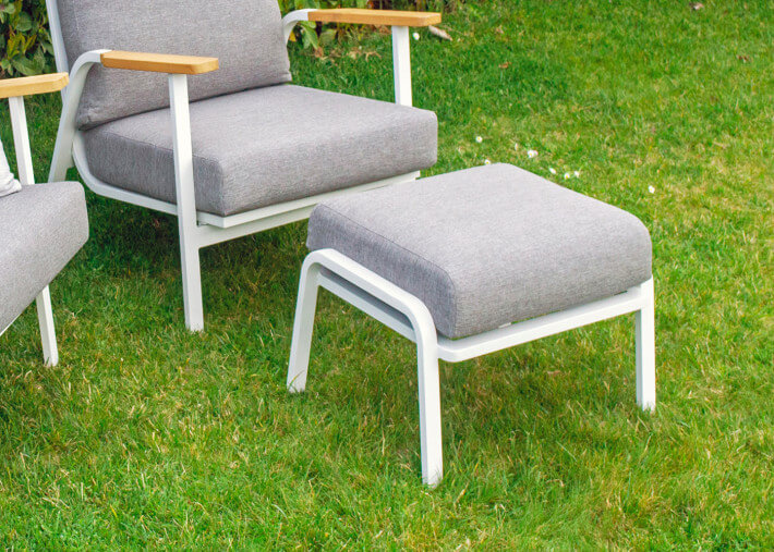 REPOSE-PIED OU TABOURET EN ALUMINIUM ET TEXTILE OUTDOOR GRIS OU BLANC - DANDY PAR GARDEN ART