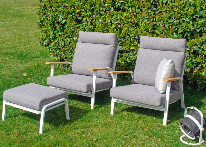 REPOSE-PIED OU TABOURET EN ALUMINIUM ET TEXTILE OUTDOOR GRIS OU BLANC - DANDY PAR GARDEN ART
