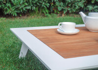TABLE BASSE DE JARDIN CARREE OU RECTANGLE EN ALUMINIUM BLANC ET TECK - POSITANO TECK PAR GARDEN ART
