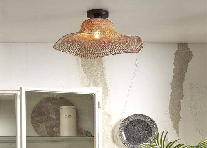 Plafonnier forme capeline en bambou naturel ou...
