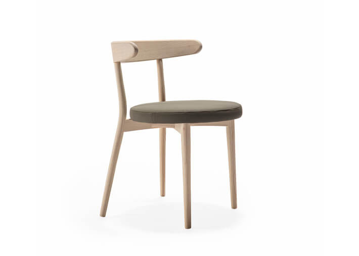 Chaise de table en frêne et assise tissu ou...