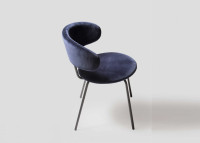 Chaise en metal noir et assise en tissu ou cuir - birba par livoni