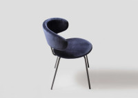 Chaise en metal noir et assise en tissu ou cuir - birba par livoni