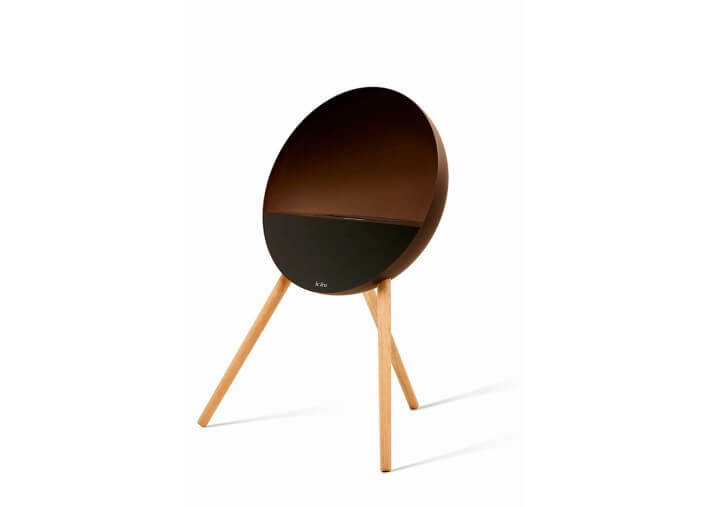 Cheminée mobile au design d'exception en métal...