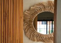 Miroir d'exception en fibres naturelles - Pretty Blond - Bazar Bizar