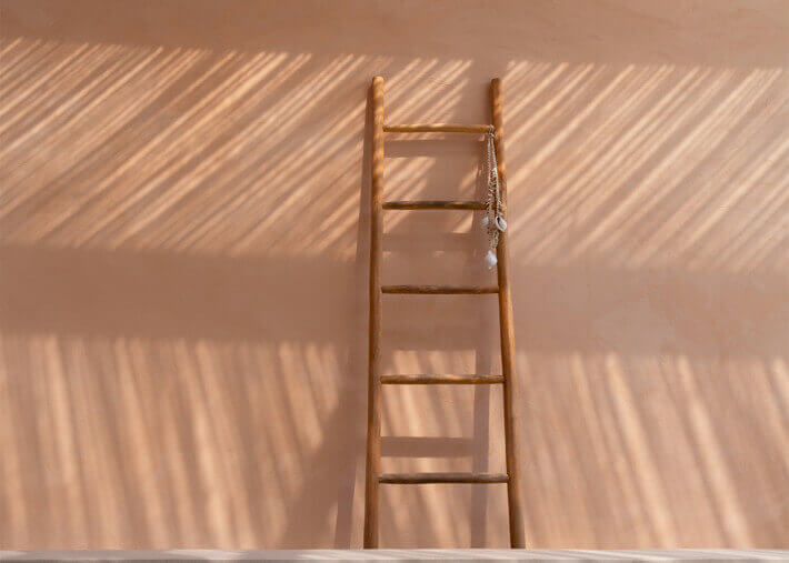 Echelle de rangement tendance en teck naturel -...