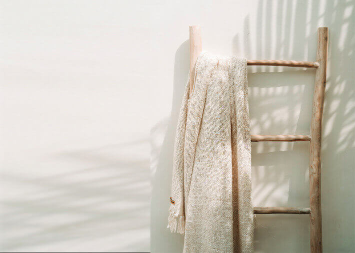 Echelle de rangement tendance en teck naturel -...