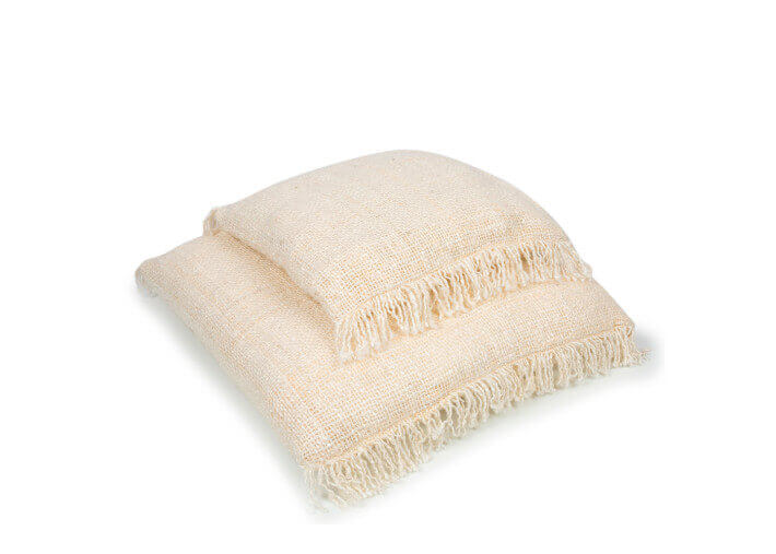Housse de coussin carre crème à franges - Oh My...