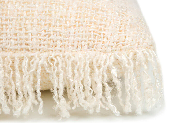 Housse de coussin carre crème à franges - Oh My...