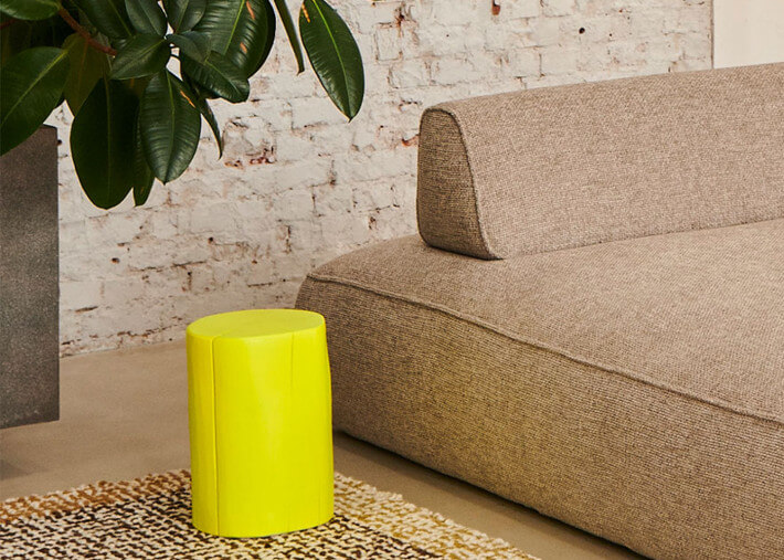Tronc en frene colore jaune vif ou rouge vif -...