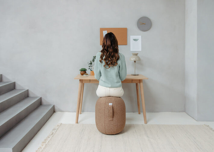 Pouf design en tissu Kapsul Stov – 6 coloris, 2...