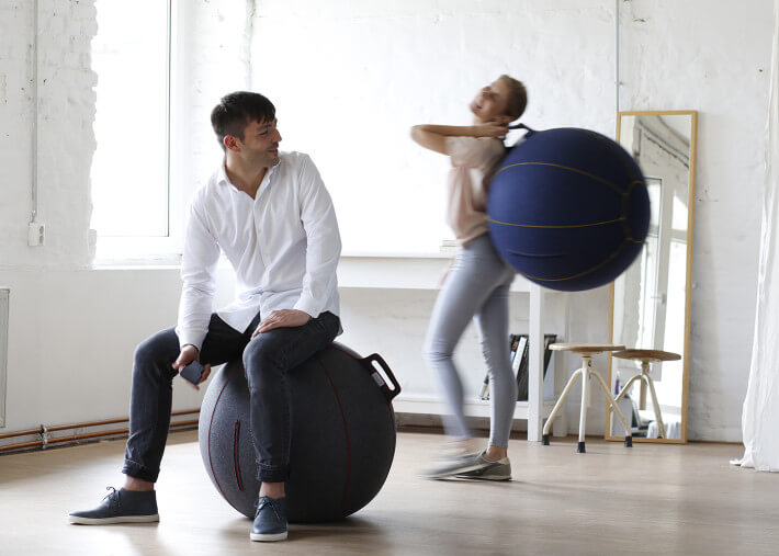 Pouf ergonomique en laine feutrée VELT – 3 coloris – Vluv