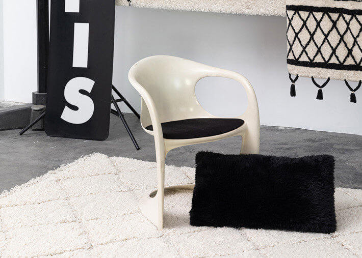 Tapis moderne et design en polypropylène écru -...