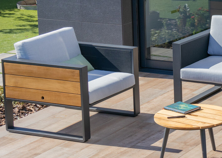 Fauteuil de jardin avec tablette teck...