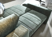 Canapé lit confortable avec accoudoirs - Akello Arms Innovation Living