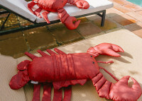 Coussin de jardin original forme homard rouge - Vilebrequin et MX Home