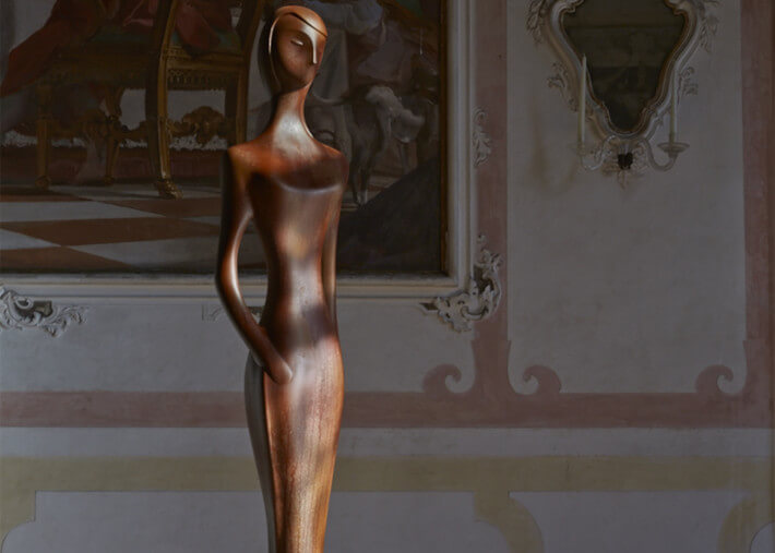 Statue corps femme en polyéthylène bronze -...