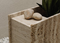 Jardinière en marbre Travertin beige - Lido par Un'Common