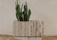 Jardinière en marbre Travertin beige - Lido par Un'Common