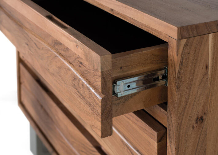 Commode en bois d'acacia et métal 3 tioirs par...