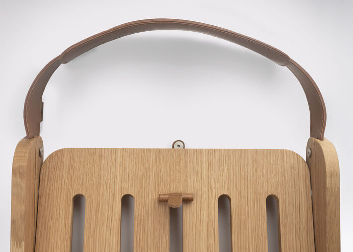 Chaise pliante Ika en chêne naturel – Design...
