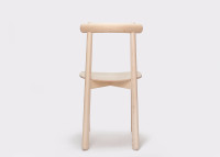 Chaise Mibu en finition bois vue arriere