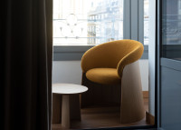 Fauteuil Ginger Ondarreta – vue de trois quarts