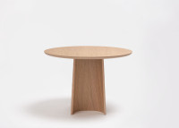 Table basse design Ginger Sebastian Herkner vue de profil