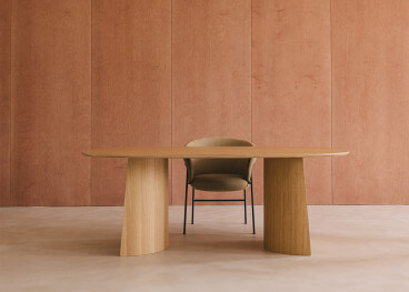 Table design Ginger en chêne – 2 tailles – Ondarreta