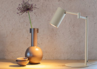 Lampe de bureau articulée beige ou bordeaux - Bilbao It's About Romi