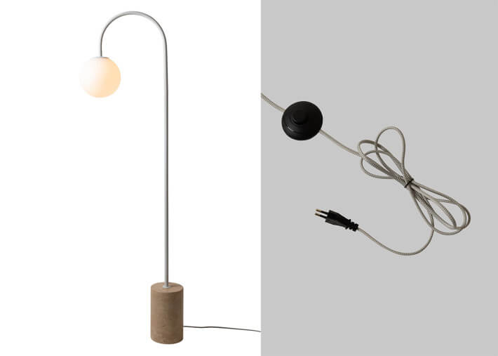 Lampadaire chic en marbre blanc sable marron...