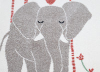 Tapis enfant original motif éléphant - Mamalena par Nattiot