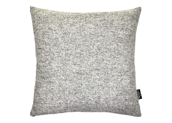 Coussin Malta gris clair en laine mérinos