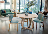 Table ronde en chêne naturel 3 tailles Lup par Szyszka Design