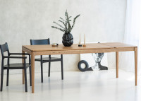 Table de repas extensible en chêne 8 tailles Filo par Szyszka Design