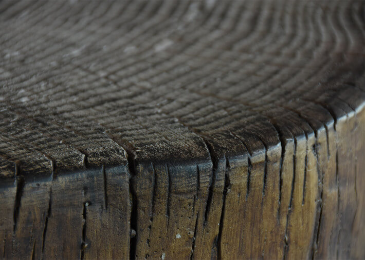 Table béton effet bois avec brasero à gaz...