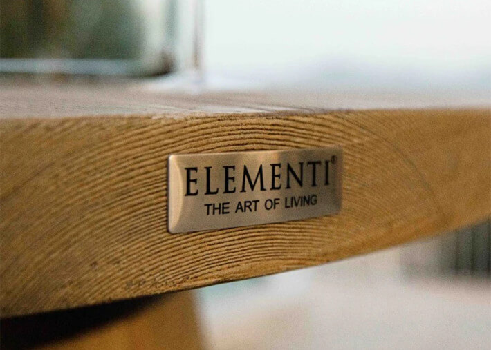 Table mange-debout forme tonneau avec braséro...