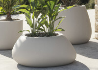 Jardinière en polyethylene 15 couleurs - 2 tailles Stone par Vondom
