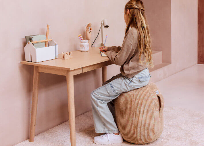 Pouf ergonomique en velours 5 coloris 2 tailles...
