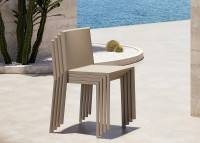 Set de 4 chaises ou fauteuils empilables polypropylène Quartz Vondom