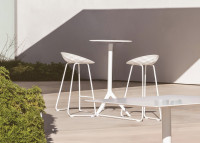 Set de 2 tabourets de bar intérieur extérieur noir blanc beige Vases Vondom