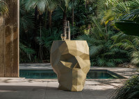 Table tête de mort par Teresa Sapey intérieur extérieur Skull Vondom