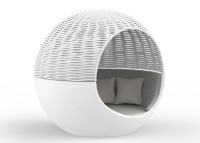 Daybed cocon original en polyéthylène et corde - Ulm Moon Vondom