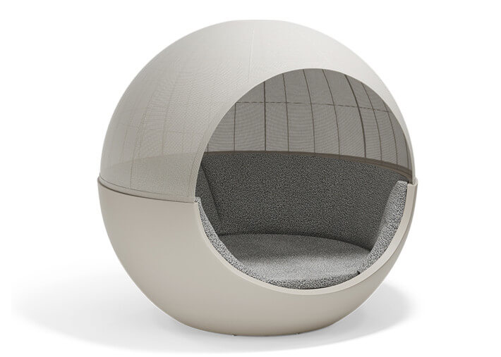 Daybed original en polyéthylène et coque en...